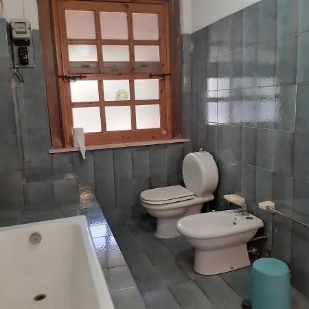 Rodalu, Indipendente A 300m Dal Mare Con Vista Panoramica! Ferienhaus *